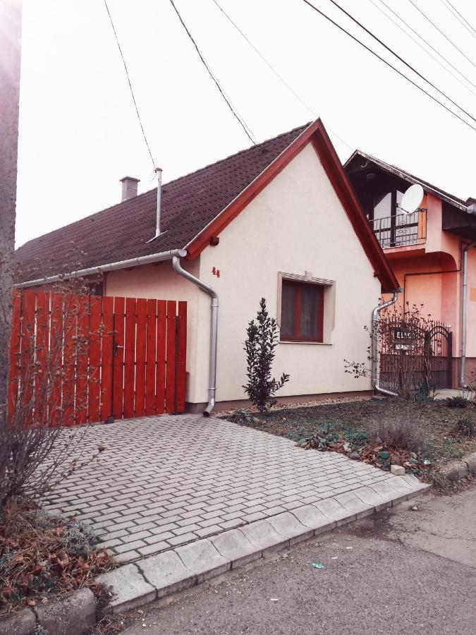 Napvirág Vendégház Keszthely Exterior foto