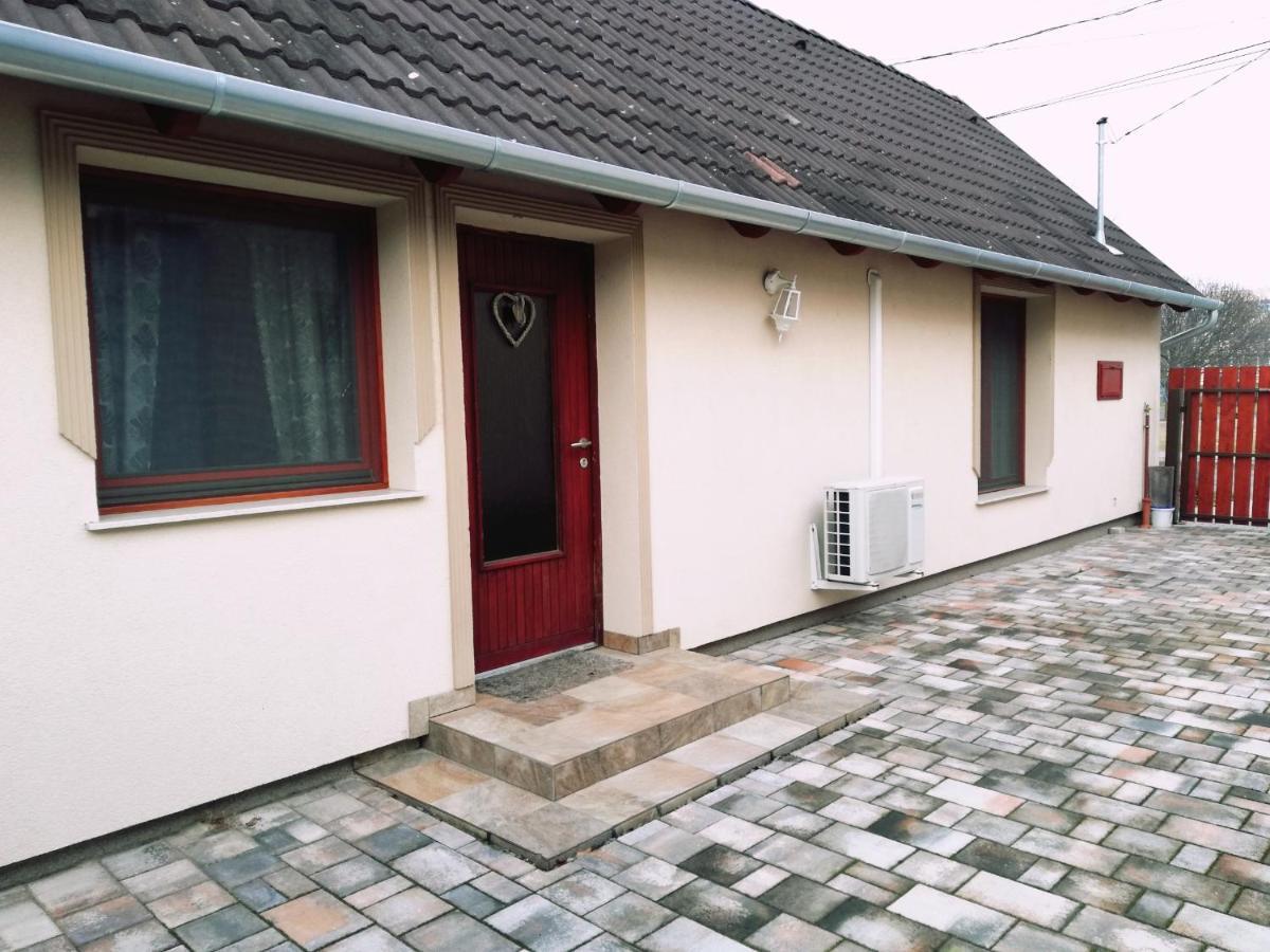 Napvirág Vendégház Keszthely Exterior foto